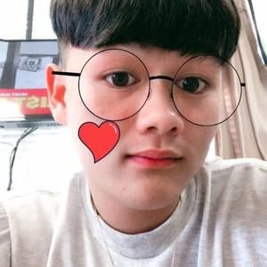 Meet your Posher, Gia